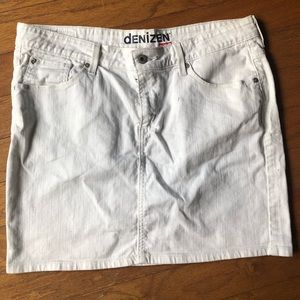 White Levi’s Denim Skirt